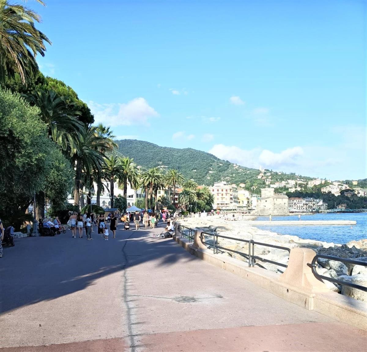 Fronte Del Golf Appartement Rapallo Buitenkant foto